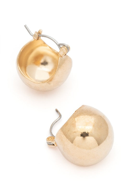 Round Ear Hugger Iconic Earrings