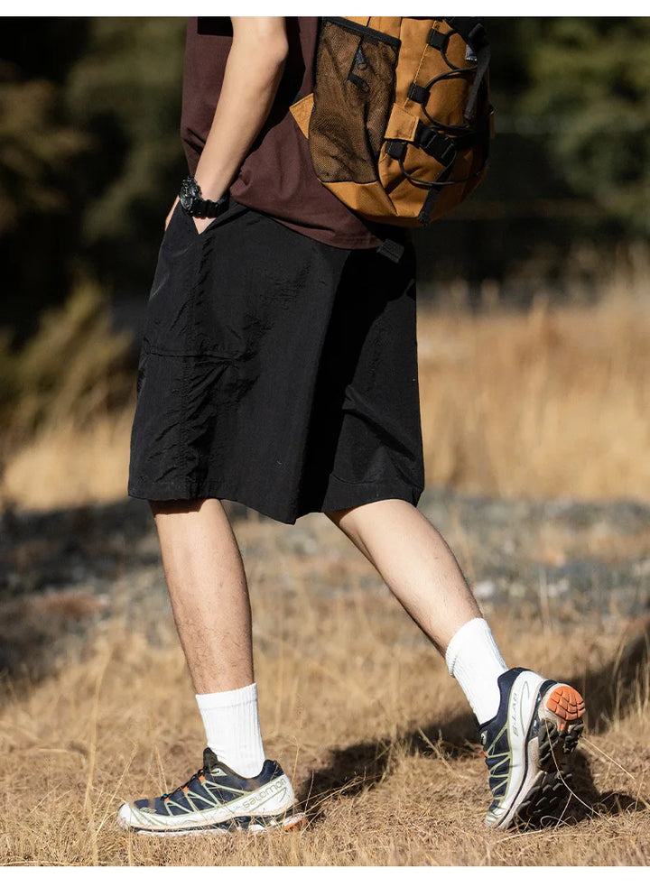 Slightly wrinkled cargo shorts thin side open pockets outdoor casual cropped streetwear pants men clothing