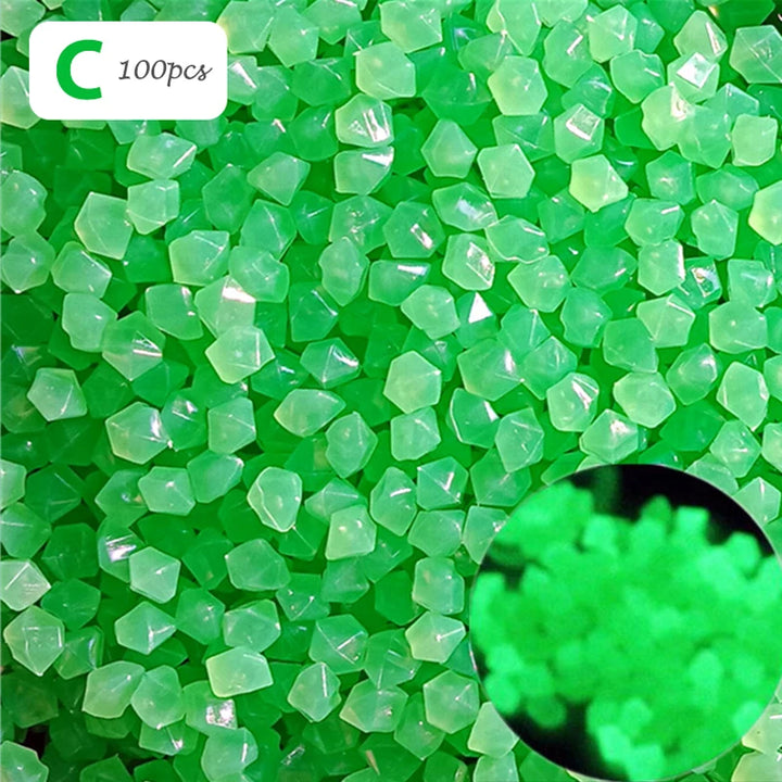 100 Pcs/Bag Luminous Stones Home Garden Aquarium Landscaping Glow in the Dark Pebbles Artificial Fluorescent Plastic Gravel