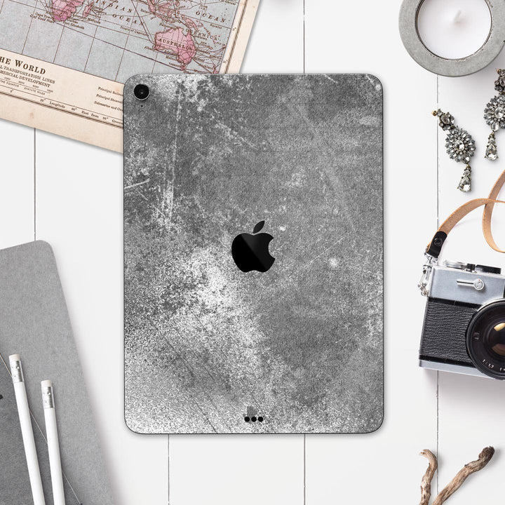 Distressed Silver Texture v2 - Full Body Skin Decal for the Apple iPad
