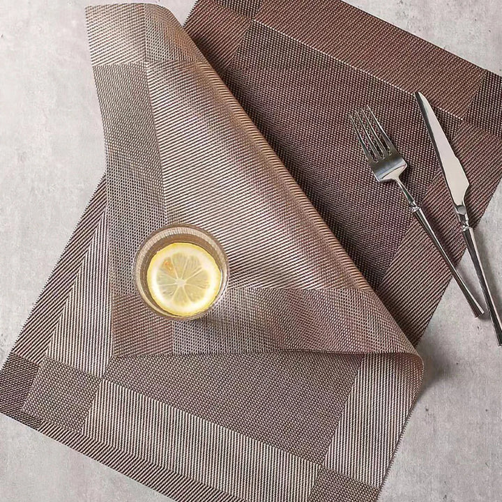 4pcEuropean Style Western Dinner Mat Pvc Placemat Hotel Heat Proof Mat Home Waterproof Table Mat Heat Resistance Bowl Mat Coaste