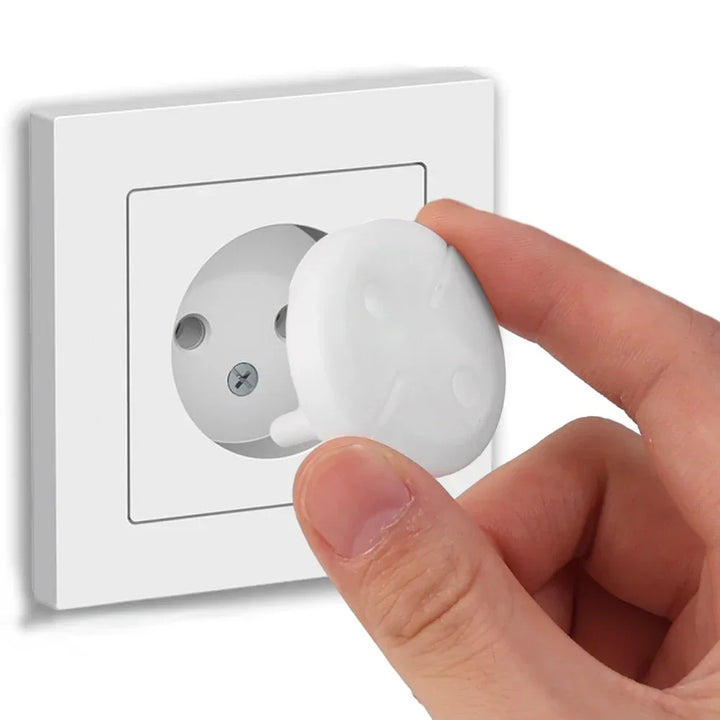 White Electrical Safety Socket Protective Cover Baby Care Safety Guard