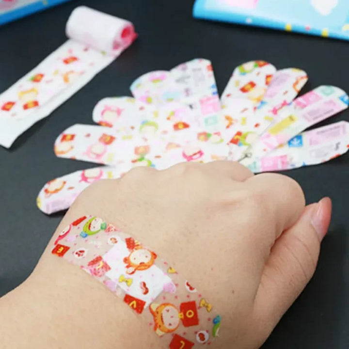 100pcs/lot Cartoon Wound Patch Band Aid for Children Kids Hemostasis Adhesive Bandages First Aid Emergency Skin Plaster Patches