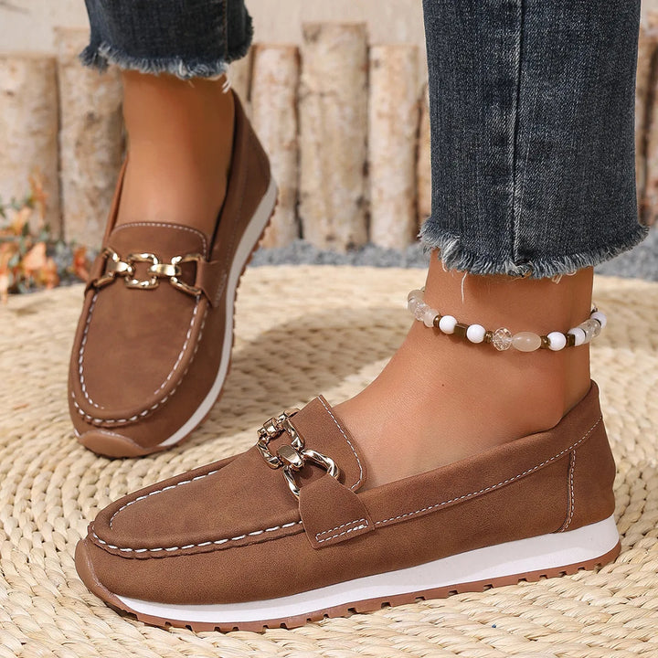 Versatile Wear-Resistant Metal Chain Flat-Bottomed Thick-Soled Casual Loafers Autumn 2025 Fashion Loafers