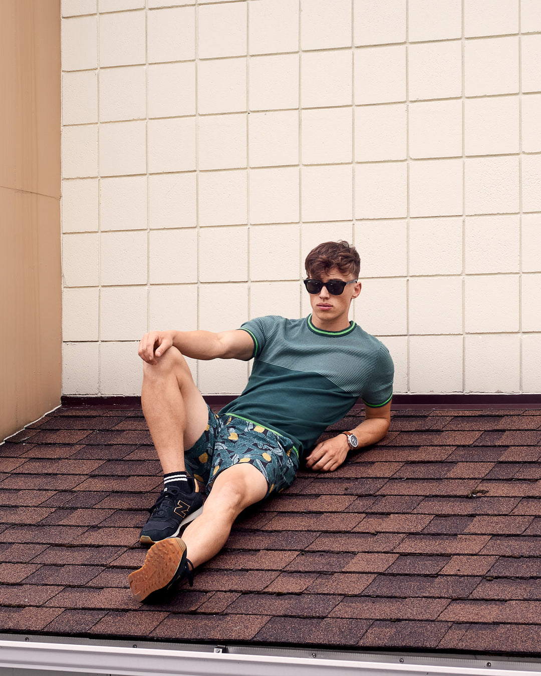 Crew Neck Multicolored Short Sleeve Knit-Tee With Top Stripe Pattern