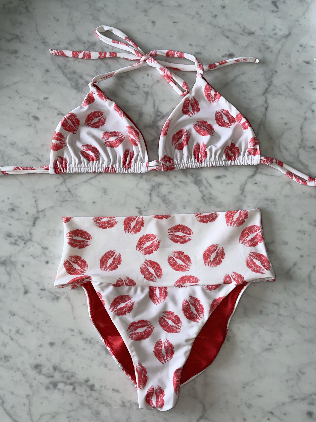 Red Kisses - Adult Women Bikini TOP